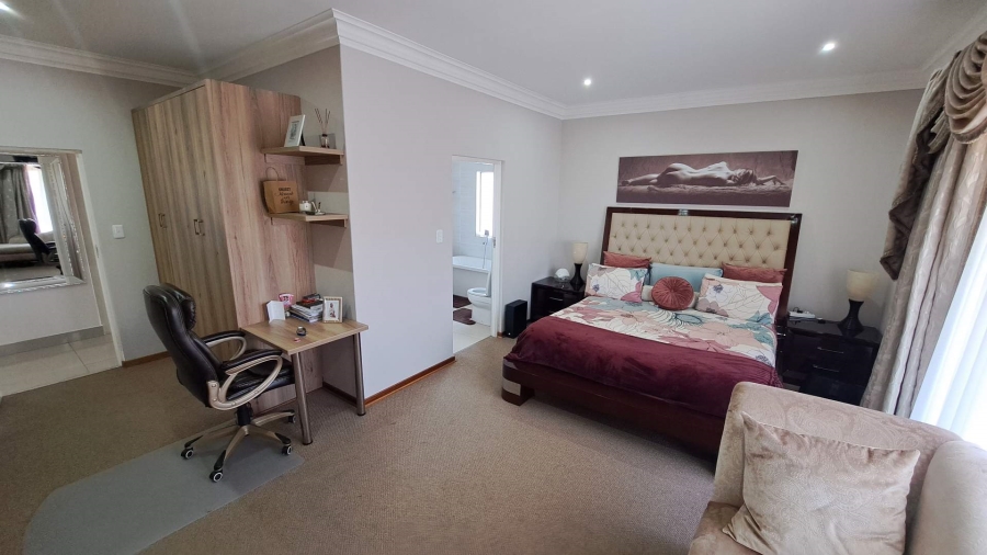 3 Bedroom Property for Sale in Wild Olive Estate Free State